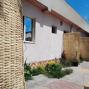 Pensión Wib, Adís Abeba